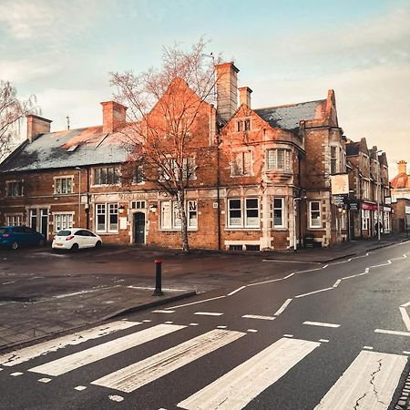The Red Lion Inn Rothwell  Extérieur photo