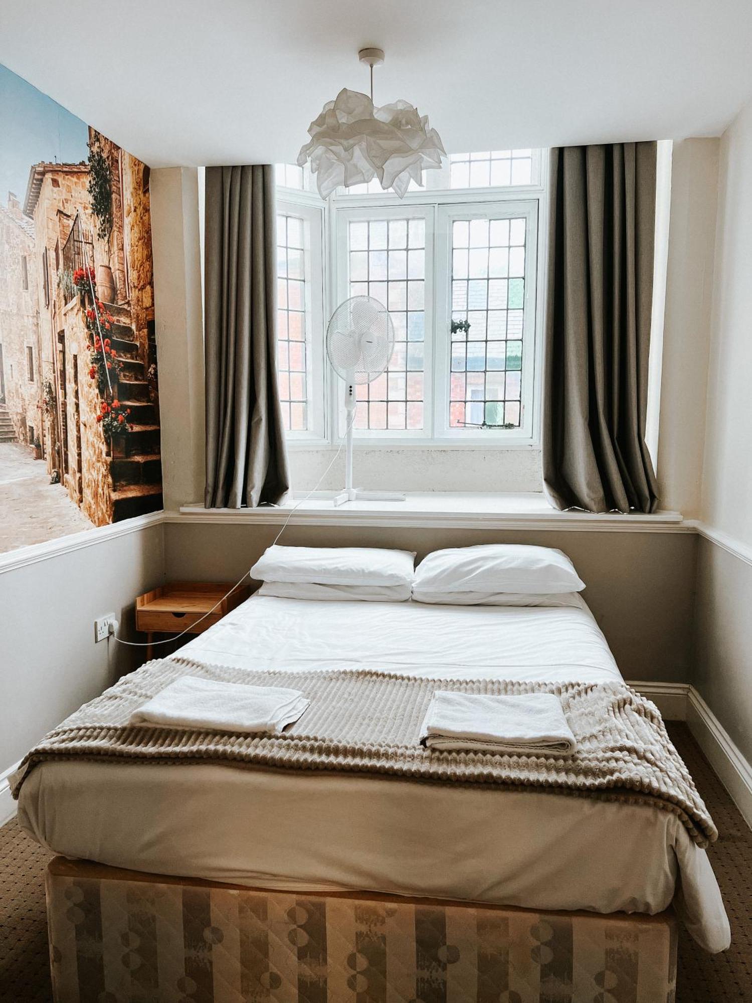 The Red Lion Inn Rothwell  Extérieur photo