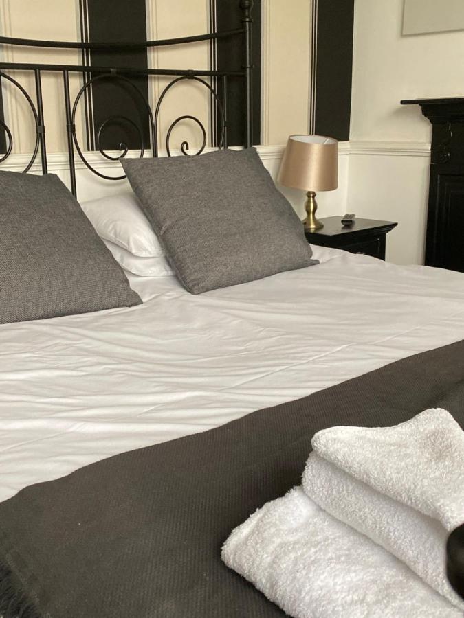 The Red Lion Inn Rothwell  Extérieur photo